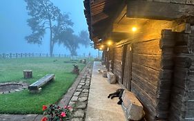 Cabañas Del Valle By Rotamundos